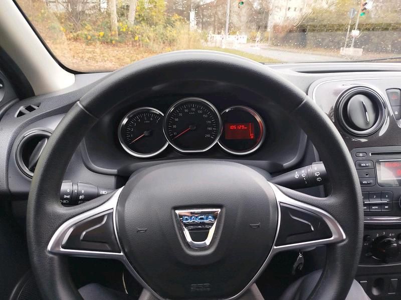 Weiß Gebraucht 2019 Dacia Logan Kombi | 4.900 € (Guter Preis) - Bild 1/4