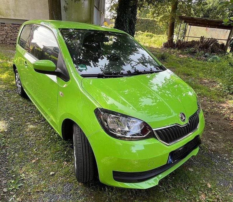 Grün Gebraucht 2017 Skoda Citigo Cool Edition Kleinwagen | 5.555 € (Guter Preis) - Bild 1/4