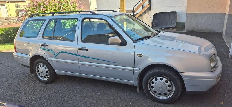 Silber Gebraucht 1997 VW Golf III Family Kombi | 1.250 € (Guter Preis) - Bild 1/3