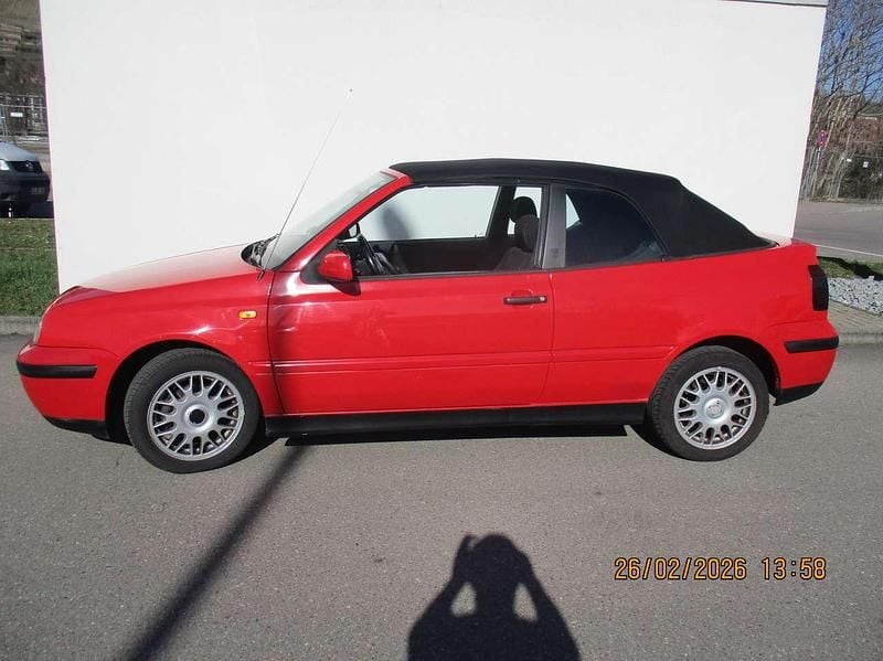 Gebraucht VW Golf Cabriolet 75 PS (55 kW) 1999 Rot Cabrio