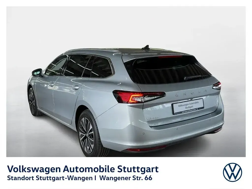 Gebraucht Skoda Superb Selection 193 PS (141 kW) 2026 Aluminiumsilber metallic Kombi