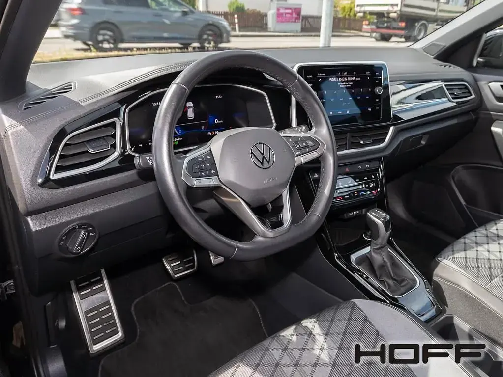 Gebraucht VW T-Roc R-line 150 PS (110 kW) 2024 Deep black perleffekt SUV