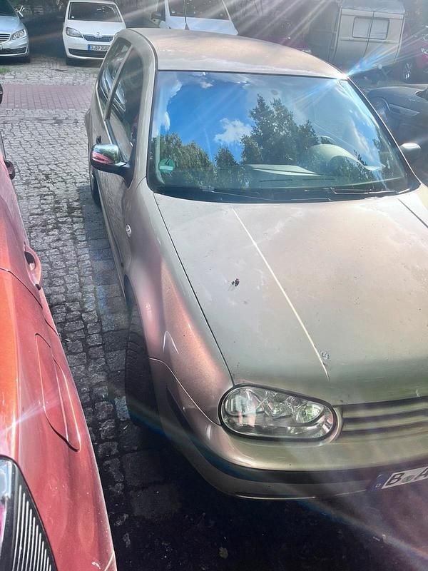Gold Gebraucht 2002 VW Golf IV Coupé | 900 € (Guter Preis) - Bild 1/4