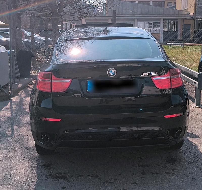 Second-hand BMW X6 Performance 306 CP (225 kW) 2012 Negru SUV