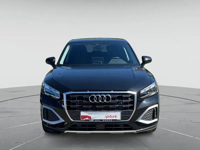Gebraucht Audi Q2 Advanced Plus 116 PS (85 kW) 2025 Mythosschwarz metallic SUV