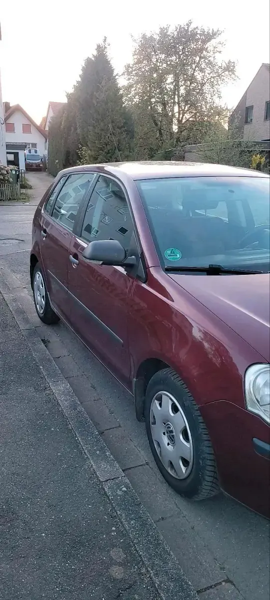 Gebraucht VW Polo 60 PS (44 kW) 2008 Rot Kleinwagen