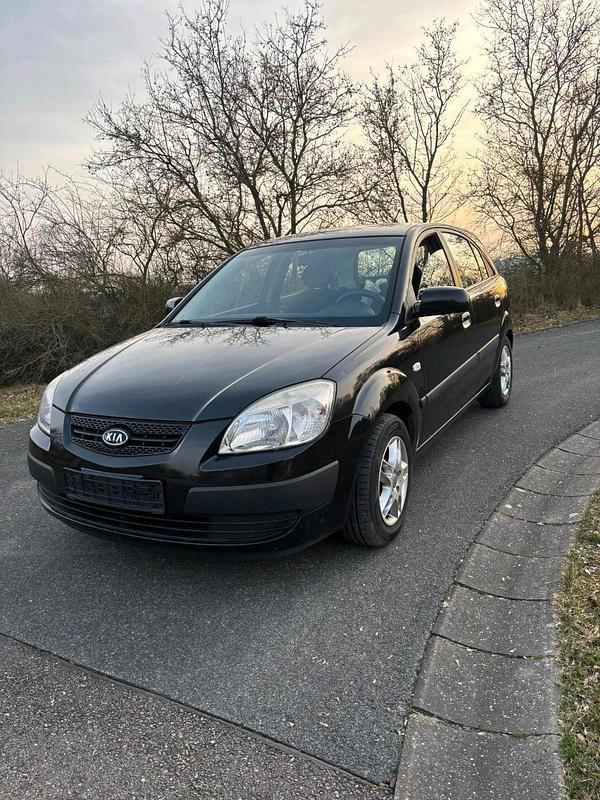 Gebraucht Kia Rio 84 PS (61 kW) 2005 Schwarz Kleinwagen