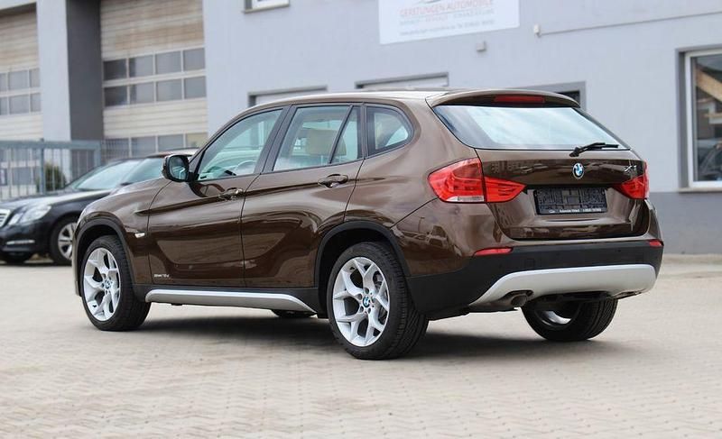 Gebraucht BMW X1 xLine 143 PS (105 kW) 2010 Braun SUV