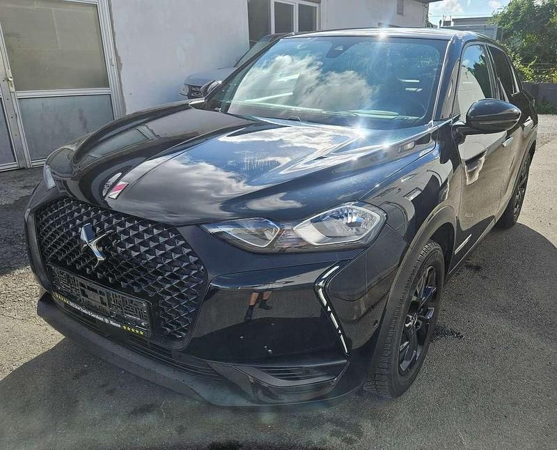 Schwarz Gebraucht 2019 DS Automobiles DS3 Crossback Performance SUV | 16.400 € (Fairer Preis) - Bild 1/4