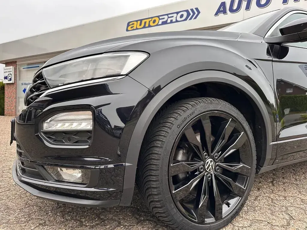 Gebraucht VW T-Roc Beats 150 PS (110 kW) 2021 Schwarz SUV