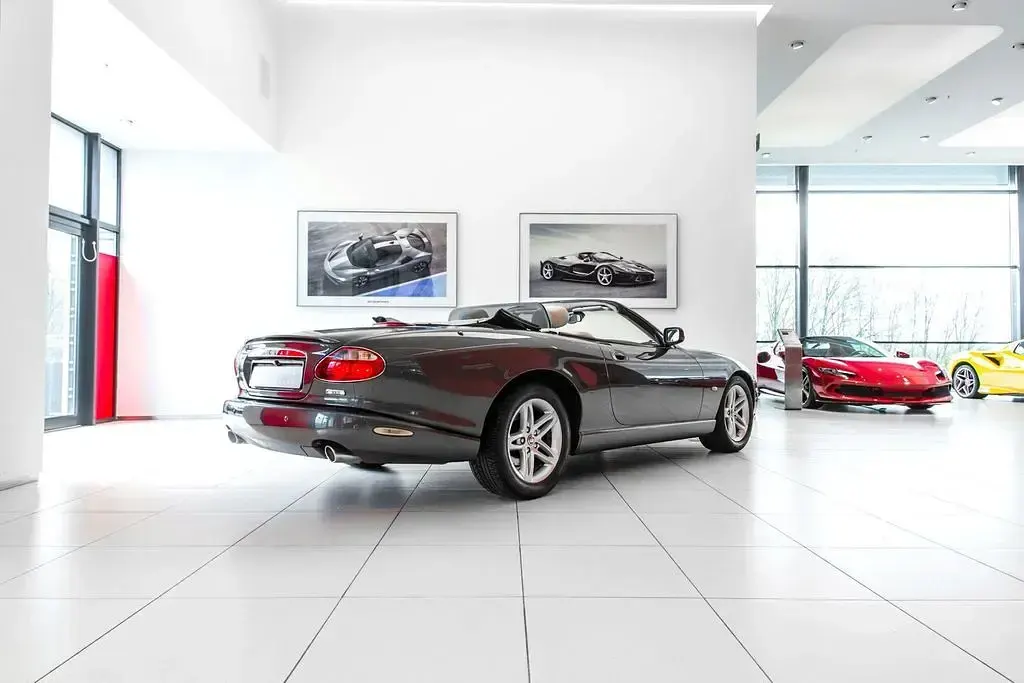 Gebraucht Jaguar XK8 294 PS (216 kW) 2005 Grau Cabrio