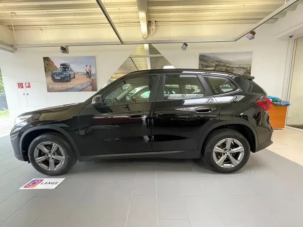 Gebraucht BMW X1 Sport Line 150 PS (110 kW) 2023 Schwarz SUV
