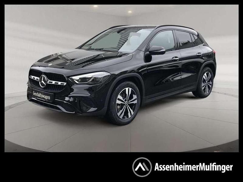 Gebraucht Mercedes GLA180 Progressive 136 PS (100 kW) 2025 Schwarz SUV