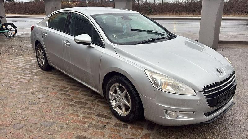 Gebraucht Peugeot 508 Active 111 PS (81 kW) 2012 Silber Limousine