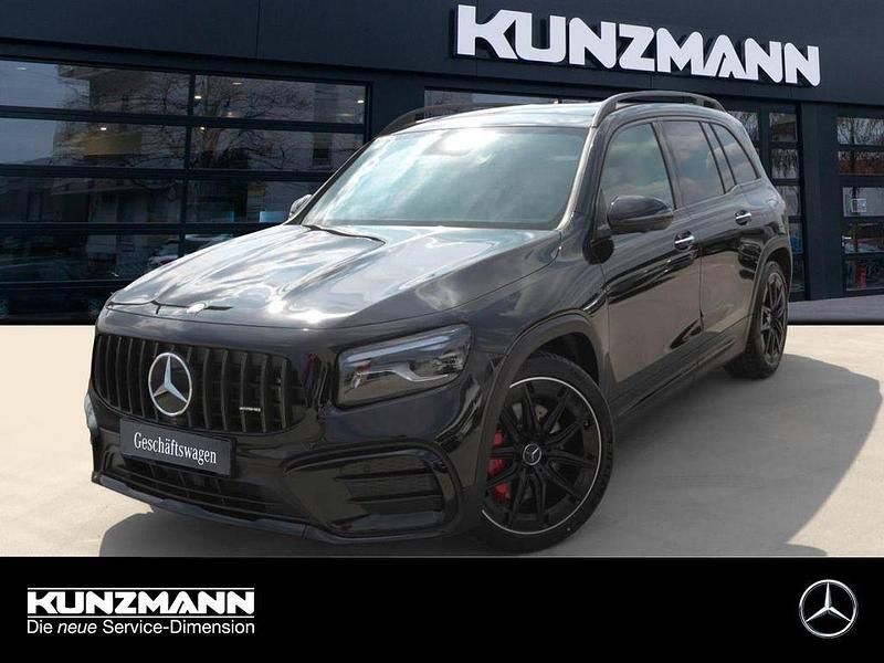 Kosmosschwarz metallic Gebraucht 2025 Mercedes GLB35 AMG SUV | 63.590 € - Bild 1/4