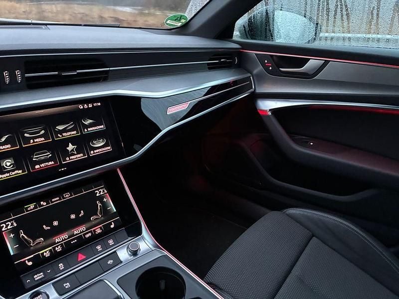 Gebraucht Audi A6 Sport 367 PS (269 kW) 2021 Weiß Kombi