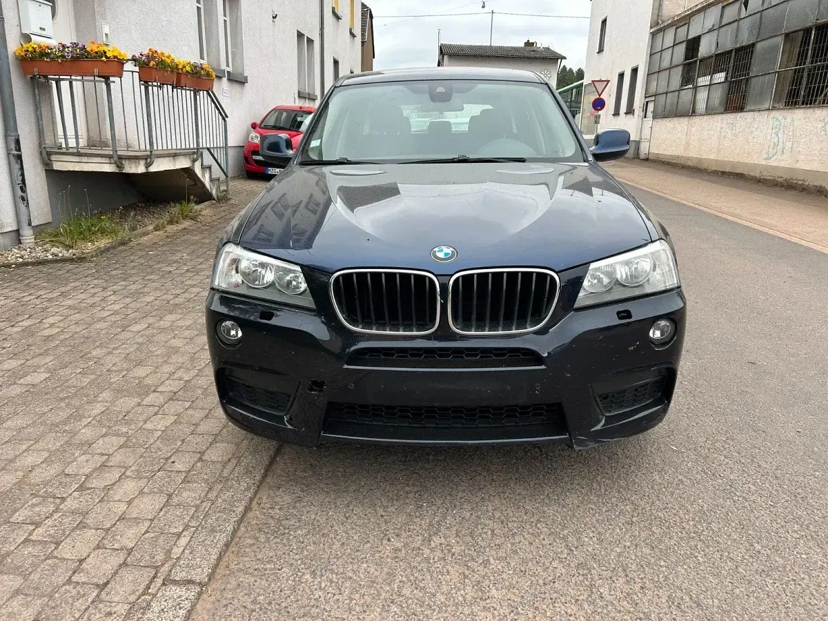 Gebraucht BMW X3 Sport Line 143 PS (105 kW) 2013 Blau SUV