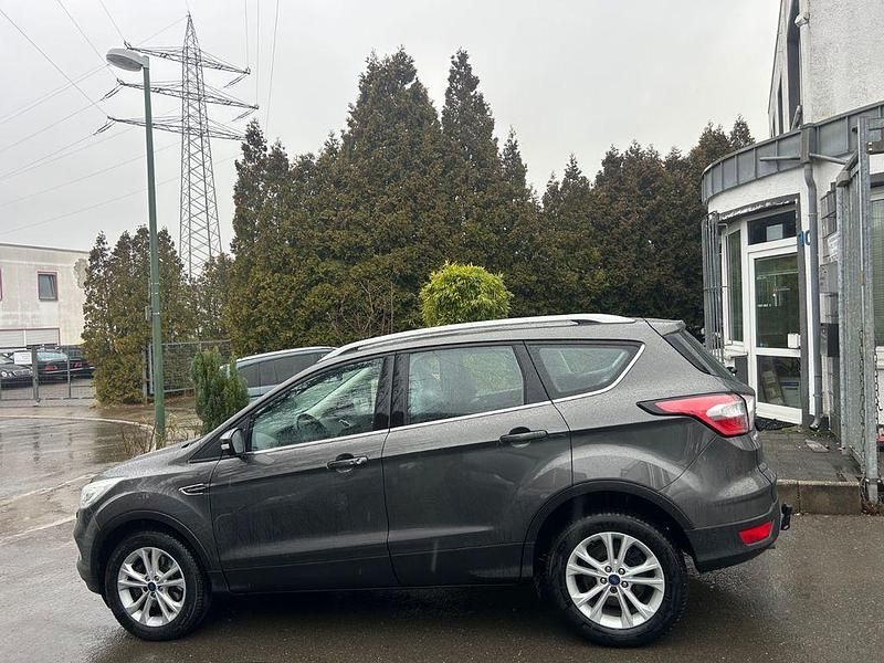 Gebraucht 2017 Ford Kuga Titanium SUV | 9.000 € (Superpreis) - Bild 1/4
