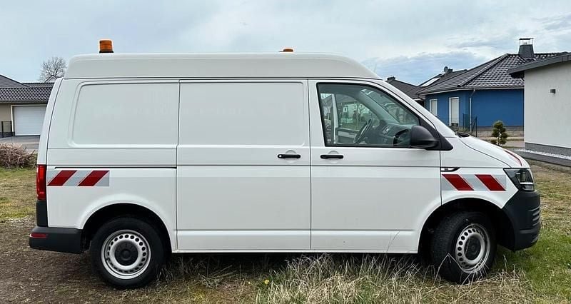 Używany VW Transporter 102 KM (75 kW) 2019 Biały Van