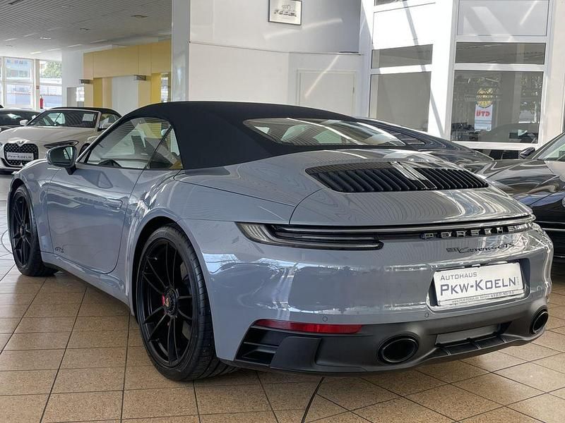 Gebraucht Porsche 992 Chrono 480 PS (353 kW) 2023 Grau Cabrio