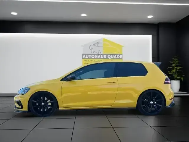Gebraucht VW Golf VII R 426 PS (313 kW) 2017 Gelb Limousine