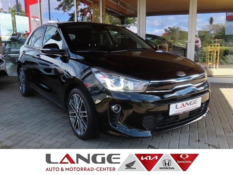 Schwarz Gebraucht 2017 Kia Rio Spirit Limousine | 13.870 € (Fairer Preis) - Bild 1/4