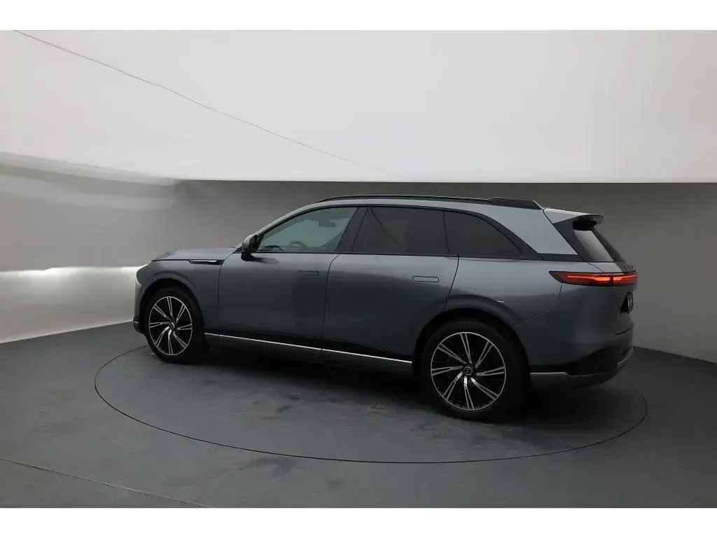 Ny XPENG G9 AWD Performance 422 kW (575 HK) 2026 Grå SUV