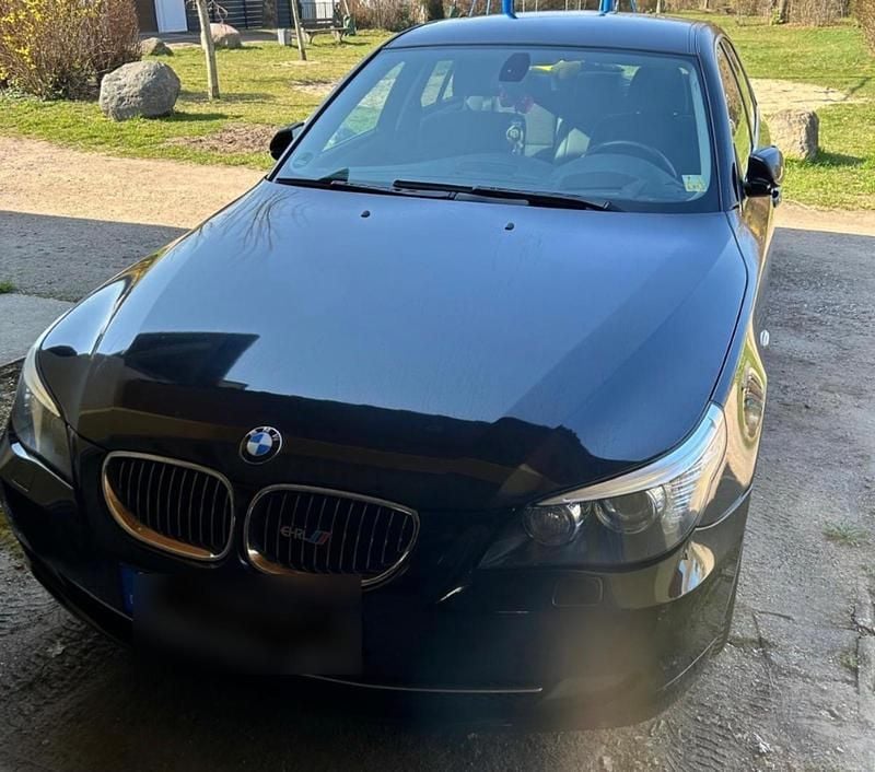 Gebraucht BMW 525 200 PS (147 kW) 2007 Schwarz Limousine