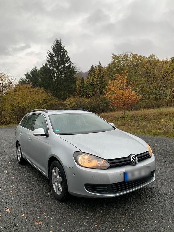 Grau Gebraucht 2012 VW Golf VI Kombi | 3.800 € (Superpreis) - Bild 1/4