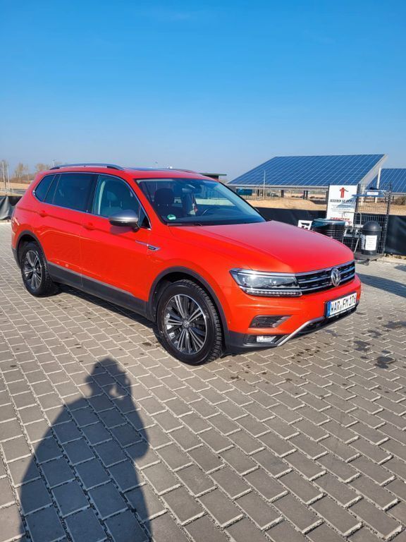 Orange Gebraucht 2018 VW Tiguan Allspace SUV | 24.495 € (Superpreis) - Bild 1/4