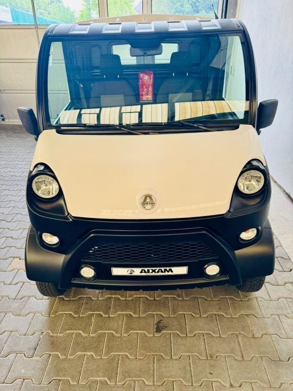 Gebraucht 2023 Aixam D-truck Van | 15.900 € - Bild 1/4