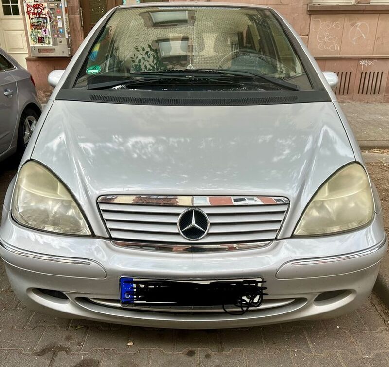 Silber Gebraucht 2002 Mercedes A170 Elegance Van / Kleinbus | 700 € (Superpreis) - Bild 1/4