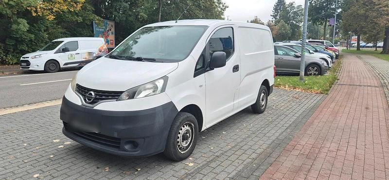 Weiß Gebraucht 2013 Nissan Evalia Van / Kleinbus | 9.000 € (Fairer Preis) - Bild 1/4