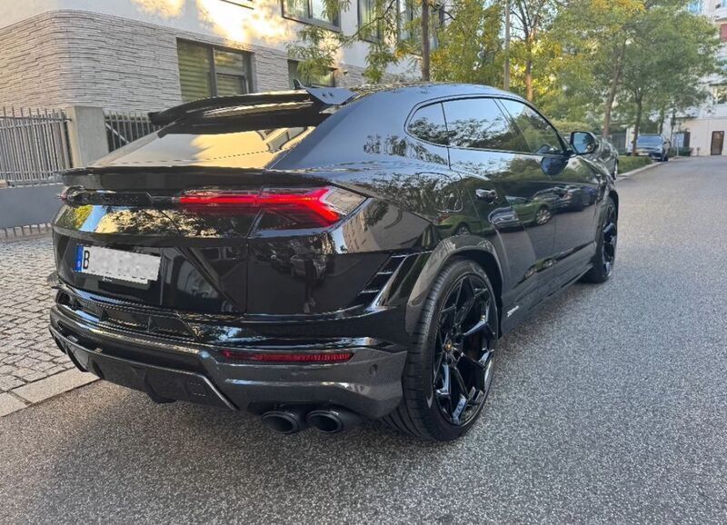 Nero noctis Gebraucht 2024 Lamborghini Urus SUV | 309.990 € (Superpreis) - Bild 1/4