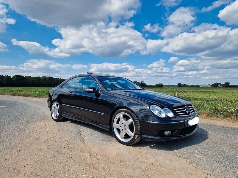 Schwarz Gebraucht 2005 Mercedes CLK320 Avantgarde Coupé | 6.999 € - Bild 1/4