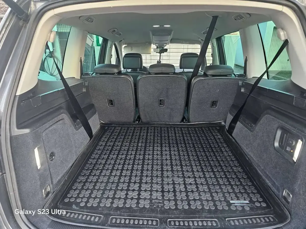 Gebraucht VW Sharan Highline 177 PS (130 kW) 2020 Grau Van / Kleinbus