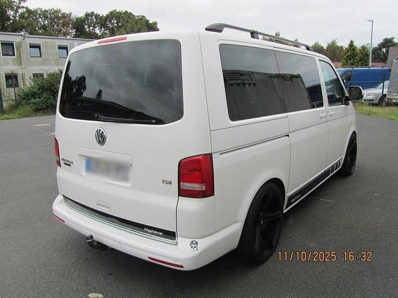 Usata VW T5 Highline 140 CV (102 kW) 2015 Bianco Furgone