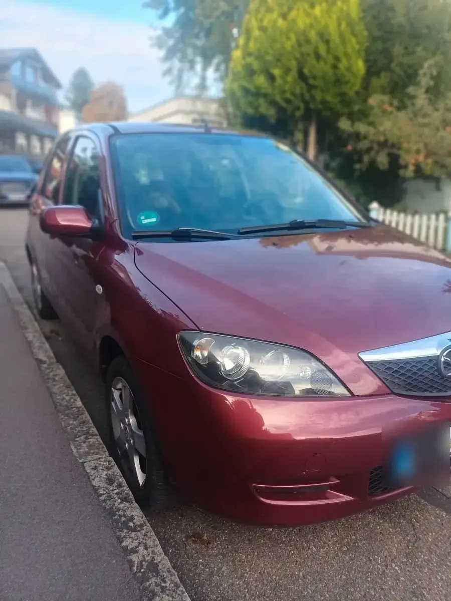 Usata Mazda 2 80 CV (58 kW) 2007 Rosso Utilitaria