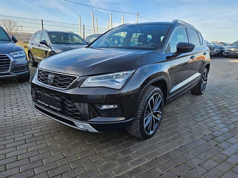 Braun Gebraucht 2017 Seat Ateca 4Drive SUV | 17.250 € (Fairer Preis) - Bild 1/4