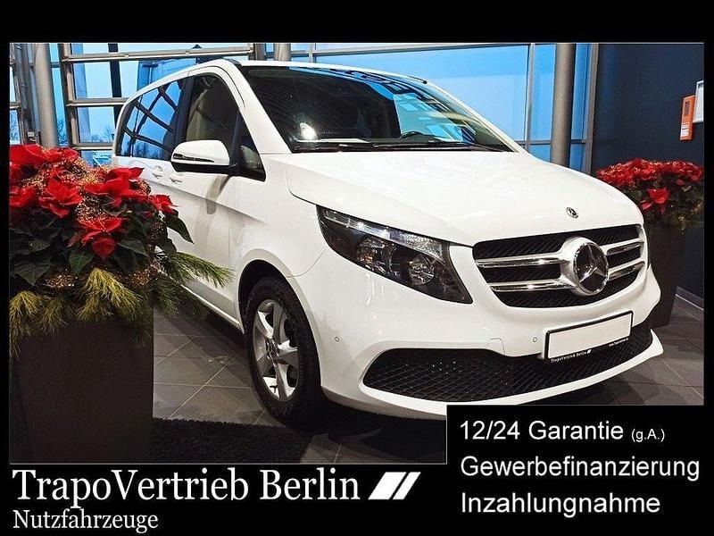 Gebraucht Mercedes V220 163 PS (119 kW) 2022 Weiß Van / Kleinbus