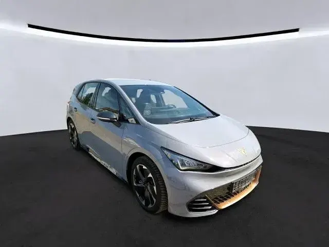 Gebraucht Cupra Born 169 kW (231 PS) 2023 Vaporgrau Kleinwagen