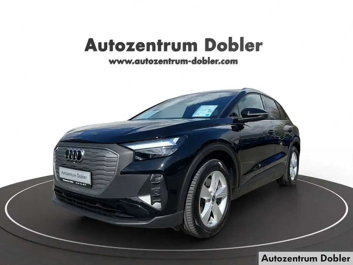 Second-hand Audi Q4 e-tron 150 kW (204 CP) 2023 Negru SUV