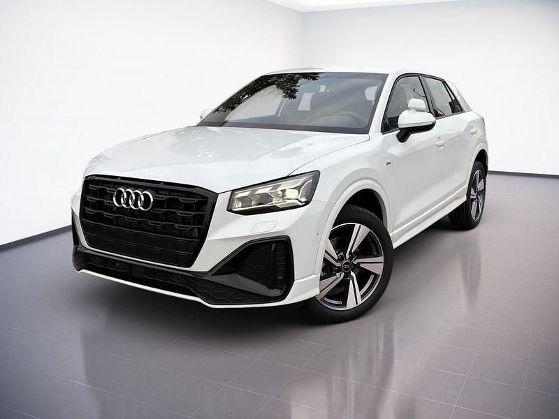 Neu Audi Q2 S-Line 116 PS (85 kW) 2025 Gletscherweiß SUV