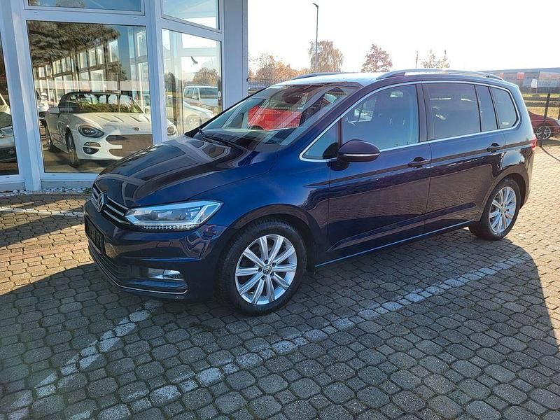Gebraucht VW Touran Highline 190 PS (139 kW) 2016 Blau Van / Kleinbus