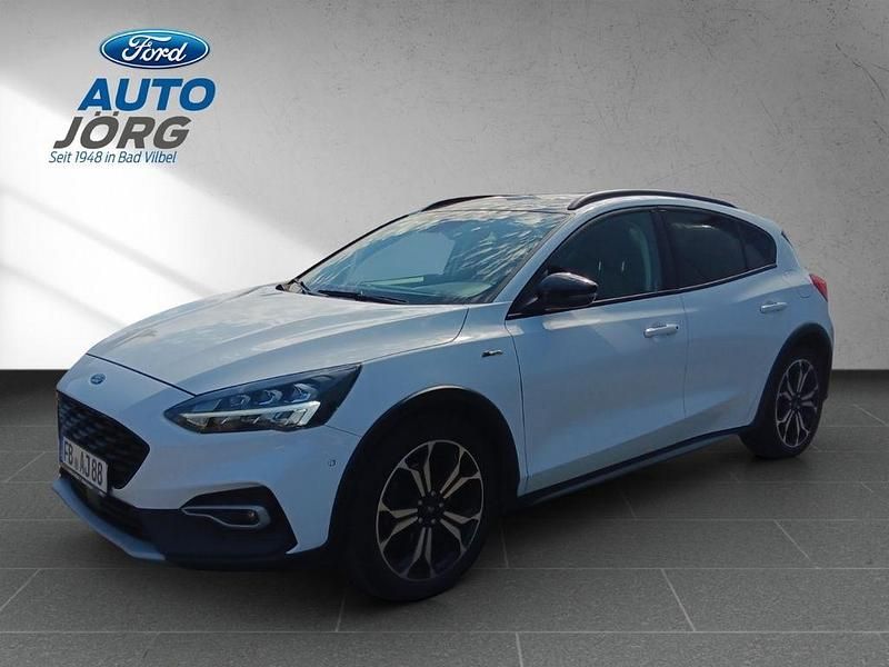 Weiss Gebraucht 2020 Ford Focus Active Limousine | 16.992 € (Guter Preis) - Bild 1/4