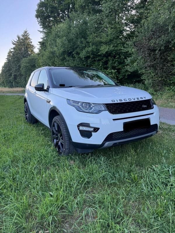 Weiß Gebraucht 2016 Land Rover Discovery Sport SUV | 22.800 € (Etwas zu teuer) - Bild 1/4
