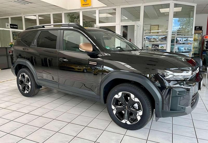 Perlmuttschwarz Neu 2025 Dacia Bigster Extreme SUV | 30.990 € (Fairer Preis) - Bild 1/4