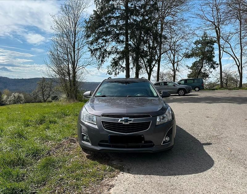 Gebraucht Chevrolet Cruze 131 PS (96 kW) 2012 Grau Kombi