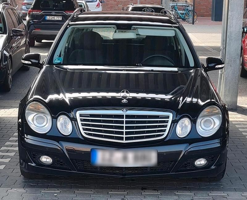 Gebraucht Mercedes E280 190 PS (139 kW) 2007 Schwarz Kombi