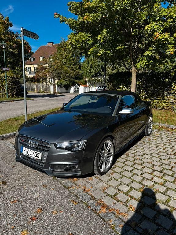 Grau Gebraucht 2015 Audi S5 Cabriolet Sport Cabrio | 28.000 € (Etwas zu teuer) - Bild 1/4